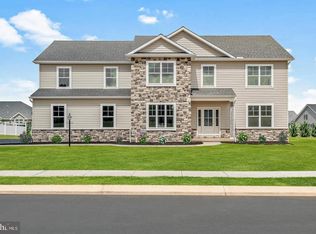 112 Kensington Pl, Mechanicsburg, PA