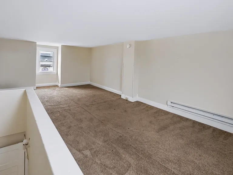 42 S Carlisle St #1 — Photo 4