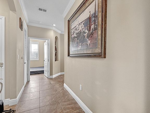 3rd image of 115 Riverview Bnd S Unit 2121