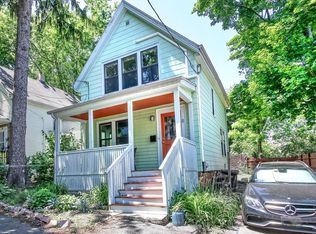 8 Albion Ct, Somerville, MA 02144