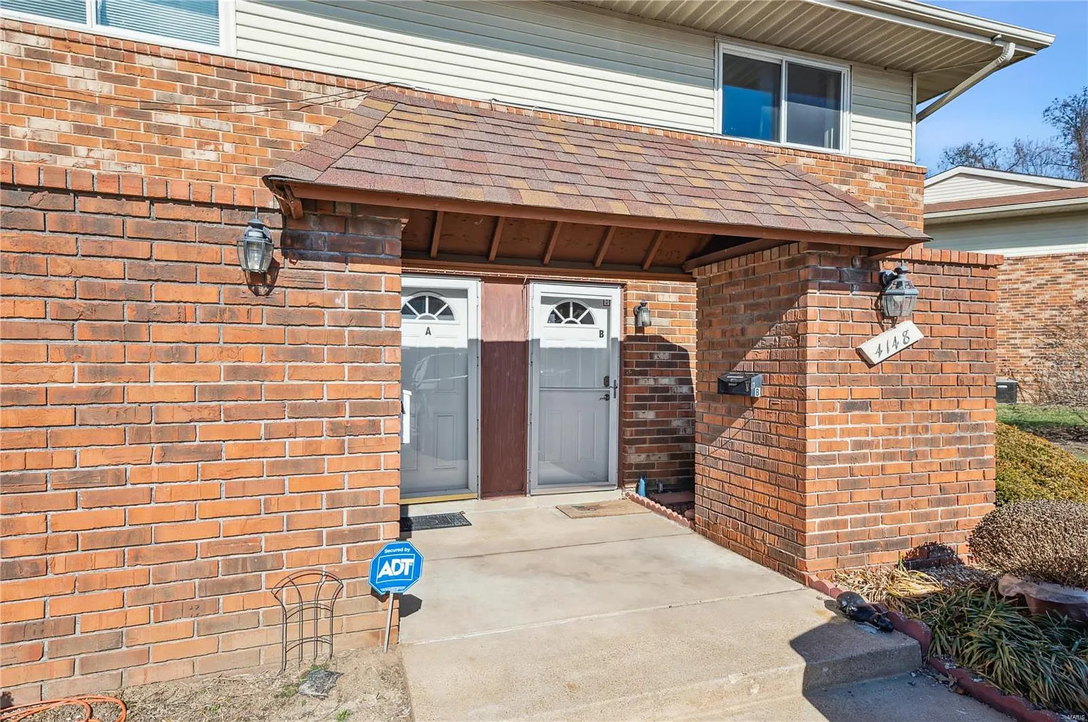 4148 Gallatin Ln APT B photo 1