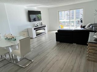 311 SE 3rd St APT 206, Dania Beach, FL 33004