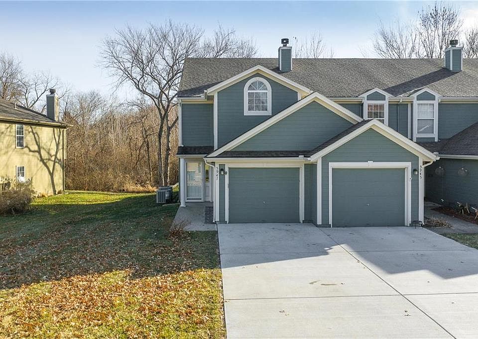 1st image of 5947 NE Moonstone Dr