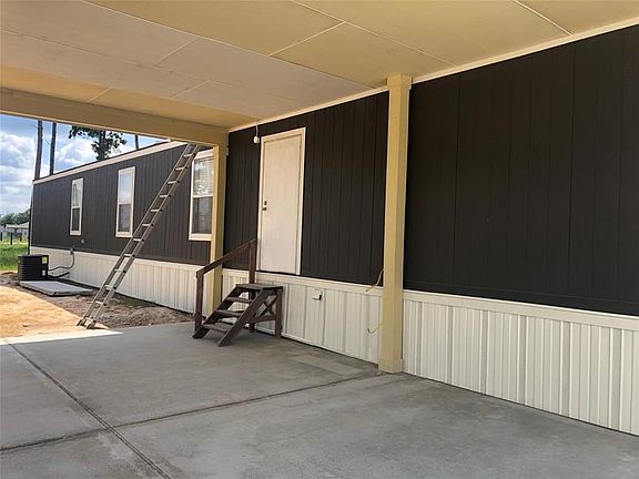 3rd image of 533 County Road 5117