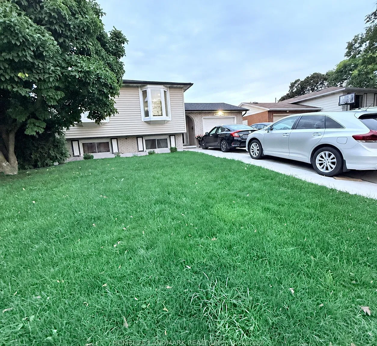 5 bed, $2,150 — Photo 2