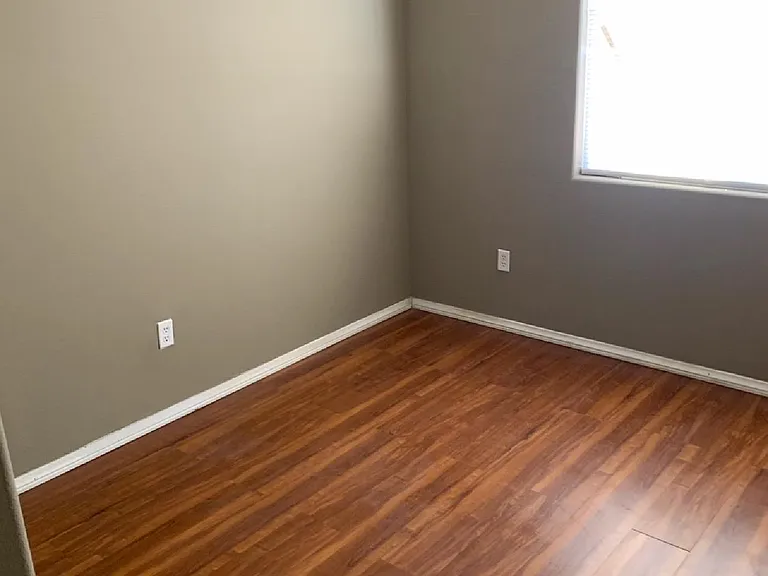 Bedroom # 2 (same as bedroom #3)