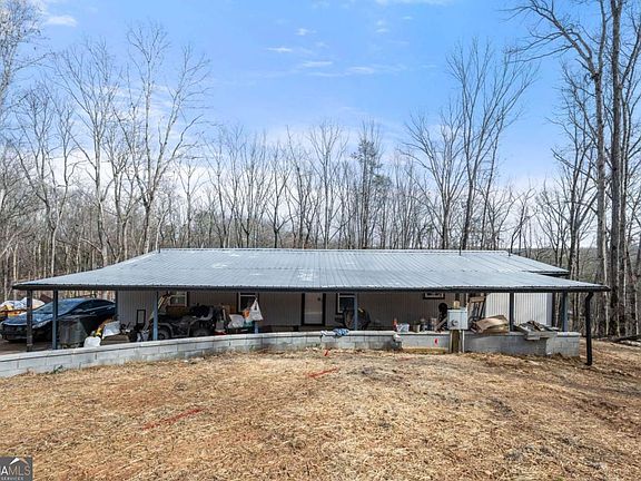 2nd image of 393 Lancelot Rd