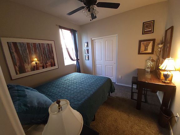 3rd image of 224 1/2 E Bahamas Dr