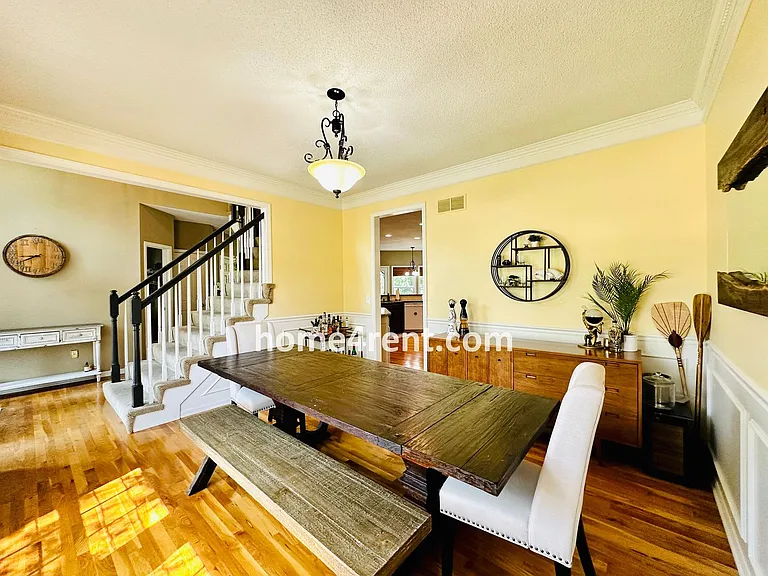 12648 S Hallet St — Photo 8