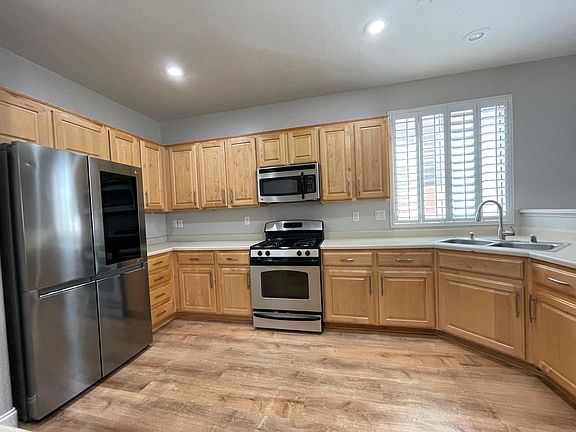 2nd image of 5531 Sadie Lynn Ct