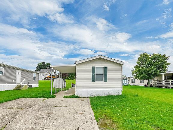 3rd image of 1100 Thornwood Dr Lot 505