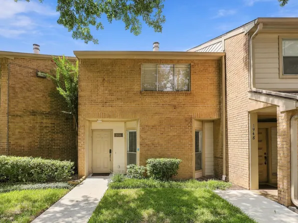 1950 Augusta Dr, Houston, TX 77057
