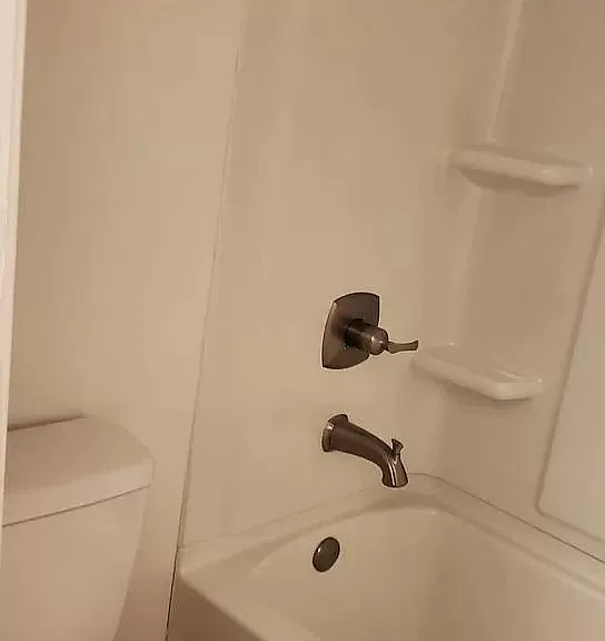 1040 Montgomery St #21 — Photo 6