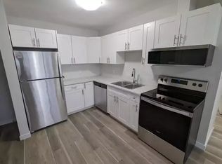 511 Munroe Ave #5, Winnipeg, MB R2K 1H6