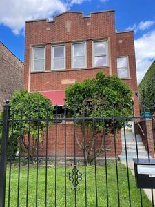 1755 N Meade Ave, Chicago, IL, 60639