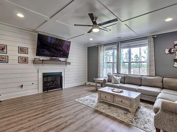 5th image of 109 Magnolia Petal Drive