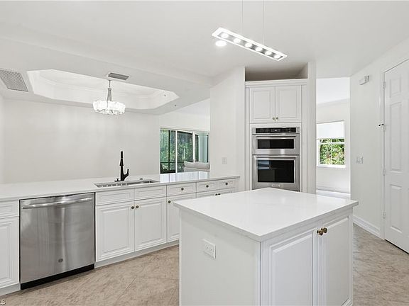 4th image of 2886 Castillo CT #101