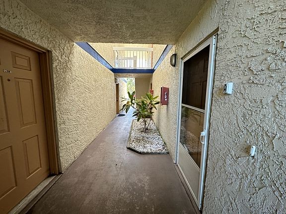 4th image of 1526 SE Royal Green Cir #L-104