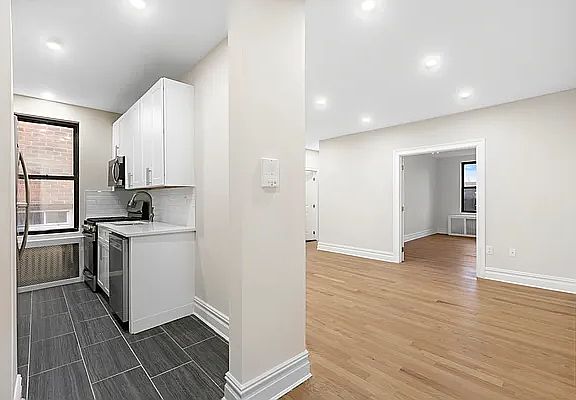 5th image of 109-20 Queens Blvd APT 6G