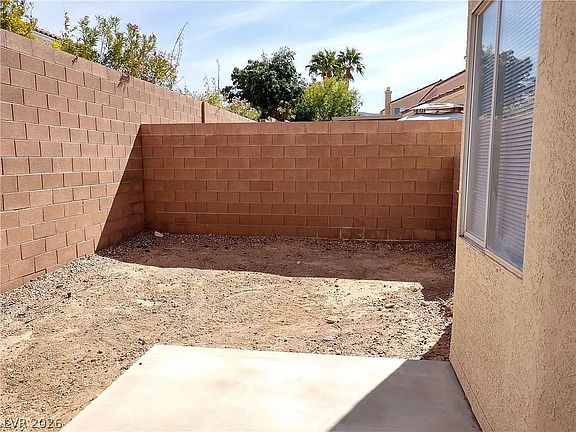4th image of 256 Camino Viejo St