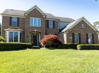 451 Hampton Woods Ln, Lake Orion, MI 48360