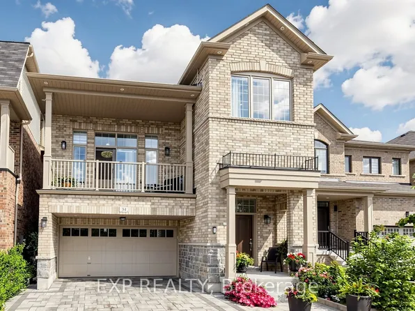 34 Buttonleaf Cres, Whitchurch Stouffville, ON L4A 4P5