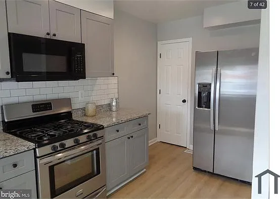 4 bed, 1600 sqft, $2,600 — Photo 3