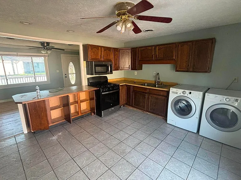 707 Carter Rd — Photo 10