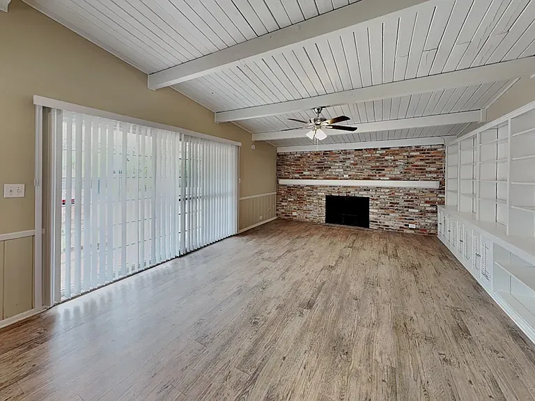 14185 Hetrick Cir S — Photo 9