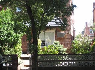 5021 61st St, Woodside, NY 11377