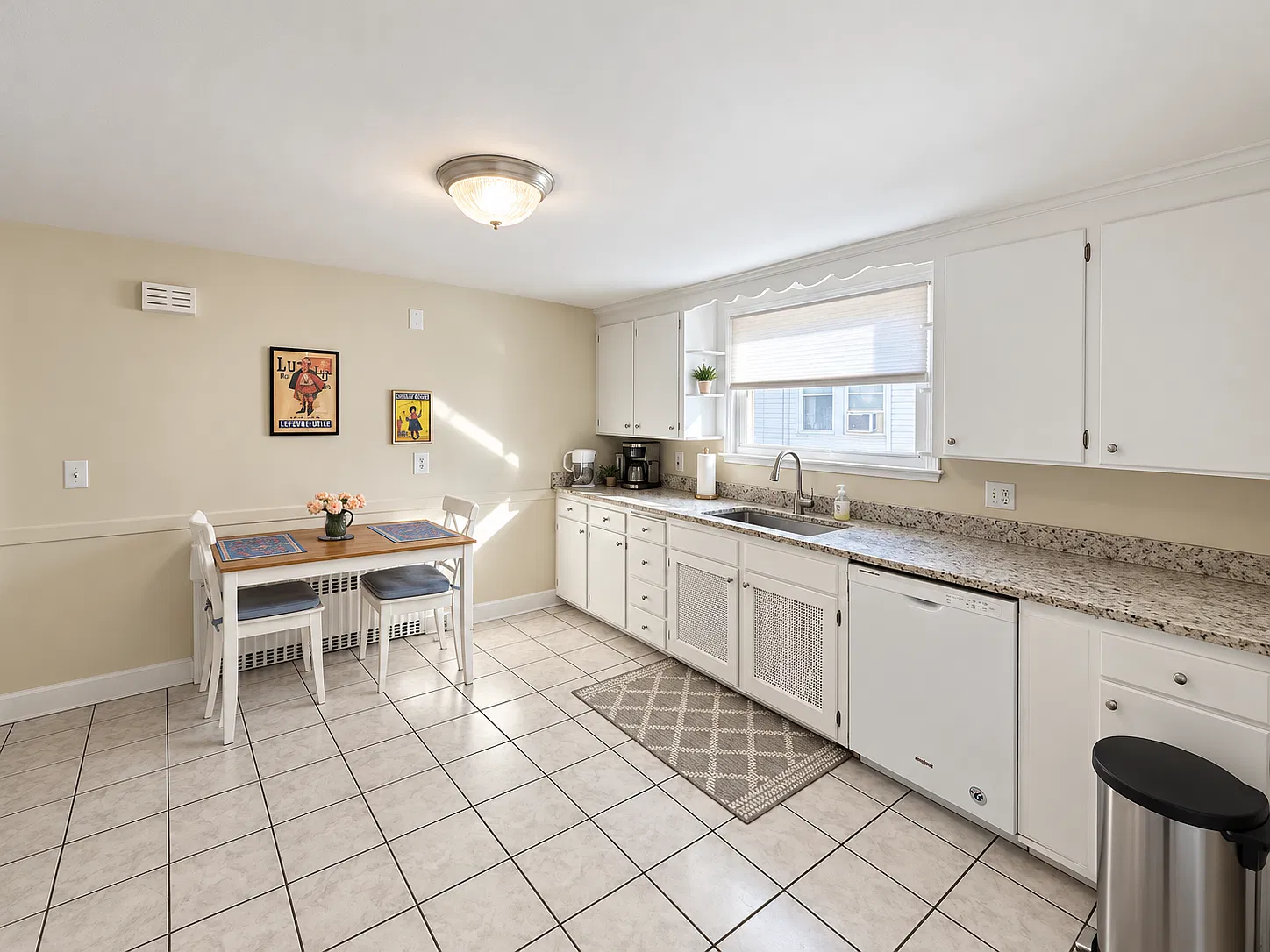 2 bed, 1050 sqft, $2,250 — Photo 4