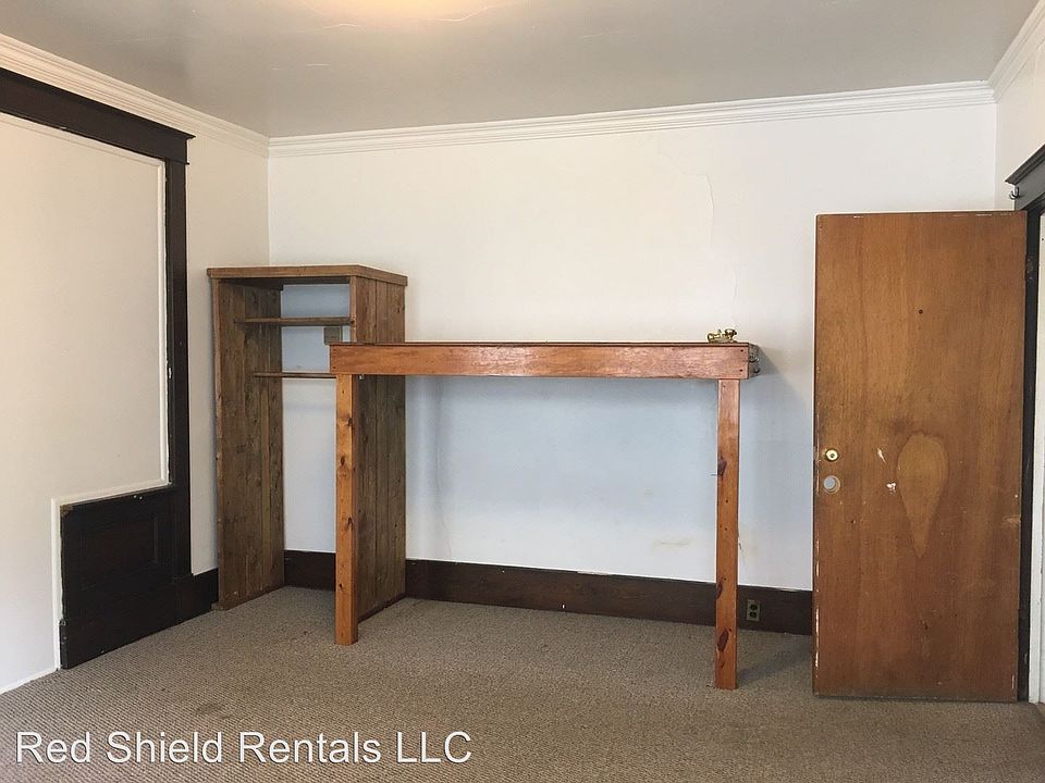 1st image of 119 College Pl APT 5