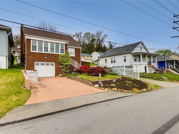 3rd image of 716 Highland Ave