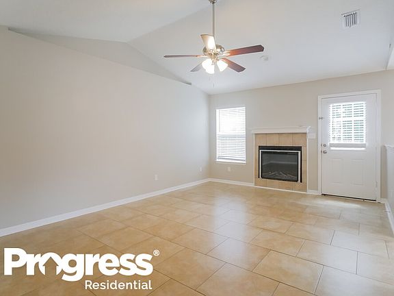 5th image of 1334 Truman Dr