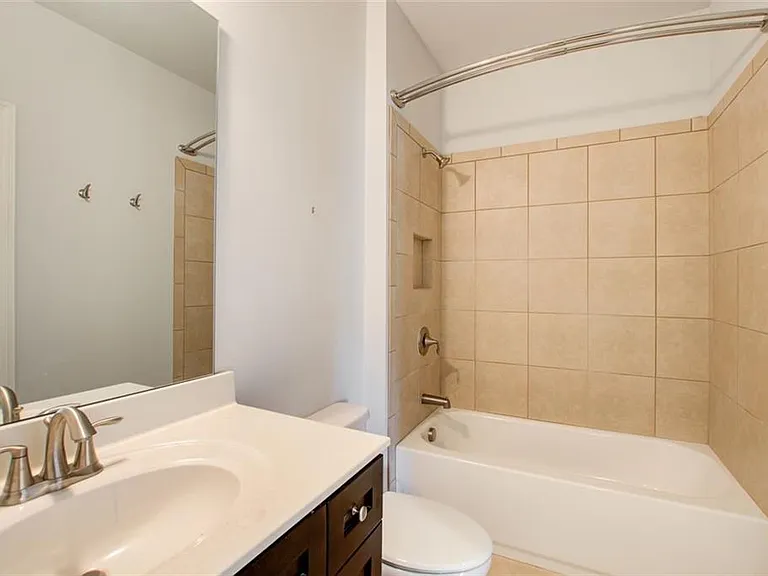 2058 Westwood Rd SE — Photo 7
