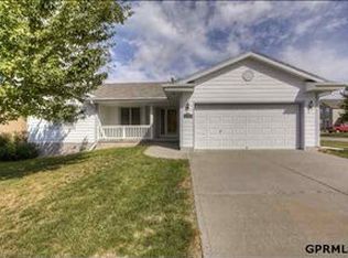 11323 S 200th Ave, Gretna, NE 68028