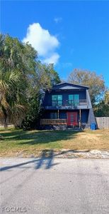 57 Cardinal Dr, North Fort Myers, FL, 33917