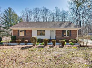 2153 Tot Hill Farm Rd, Asheboro, NC 27205