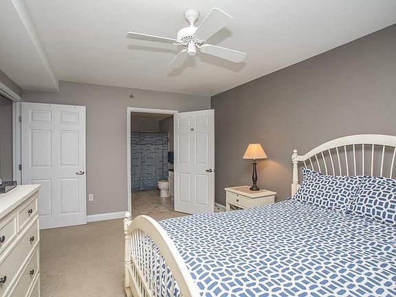 4th image of 10 Seaport Dr APT 2106