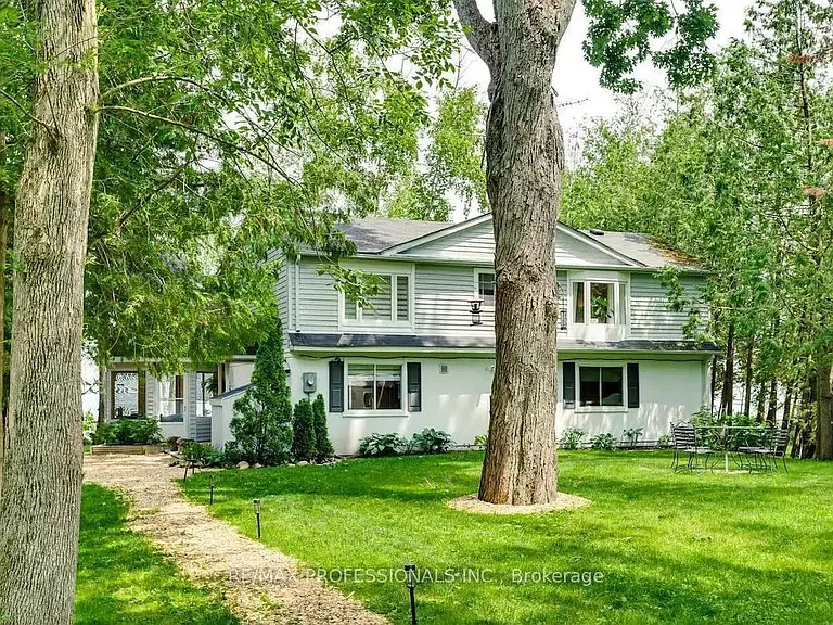 3465 Glenhaven Beach Rd — Photo 2