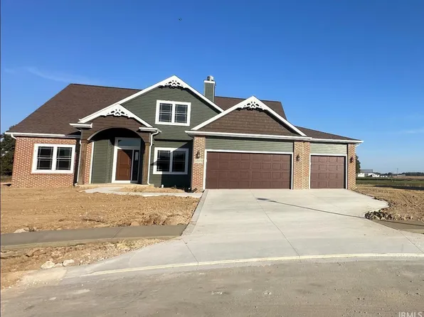 2893 Mellow Ct, Fort Wayne, IN 46818