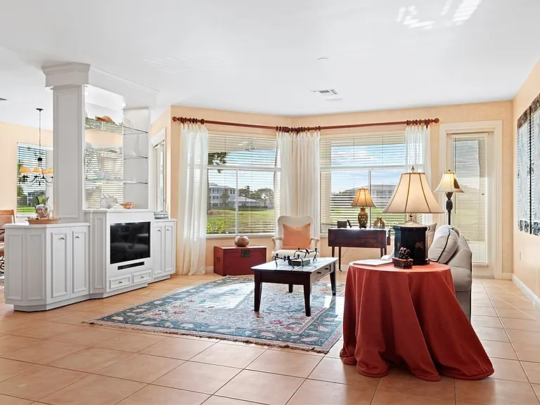 4781 S Newport Island Dr — Photo 4