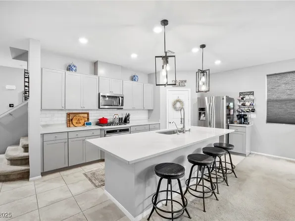 9742 W Meranto Ave, Las Vegas, NV 89178