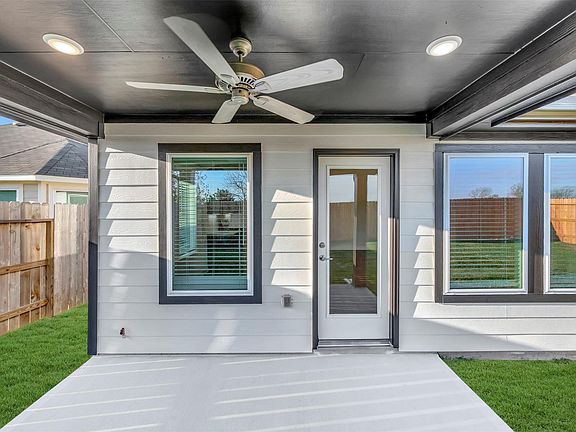 6th image of this home