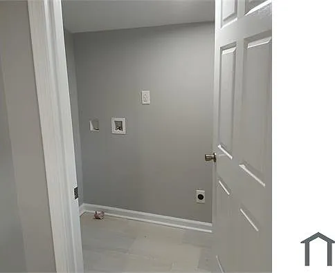 909 N Graham Ave — Photo 12