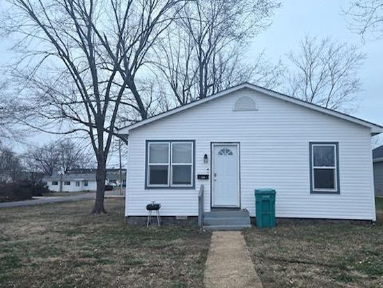153 Donald St, Sullivan, MO 63080