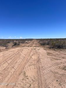 19130 S Lone Ranger Rd, Yucca, AZ, 86438