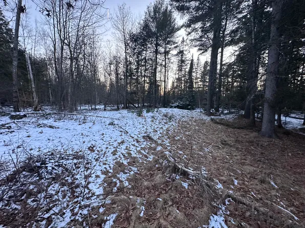 162 Kidder Hill Road, Holden, ME 04429