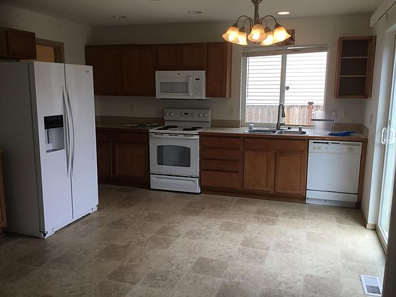 3rd image of 17325 24th Avenue Ct E