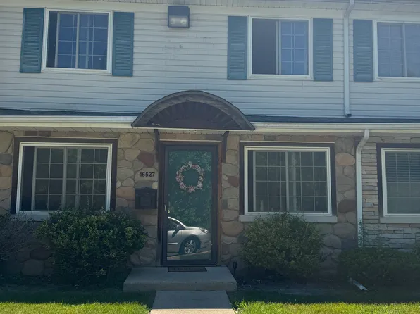 16527 Terrace Village Dr, Taylor, MI 48180